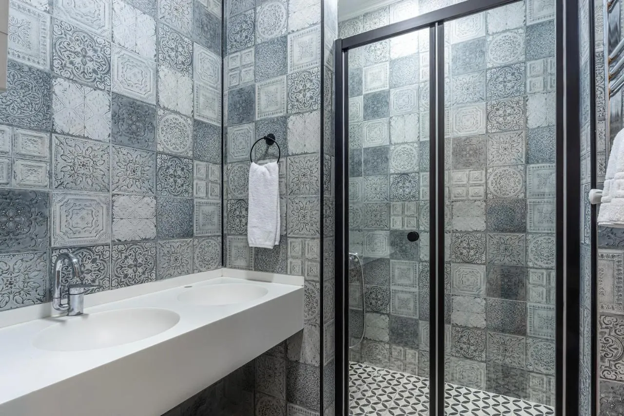 Magna Blue Suites Istanbul Apartment
